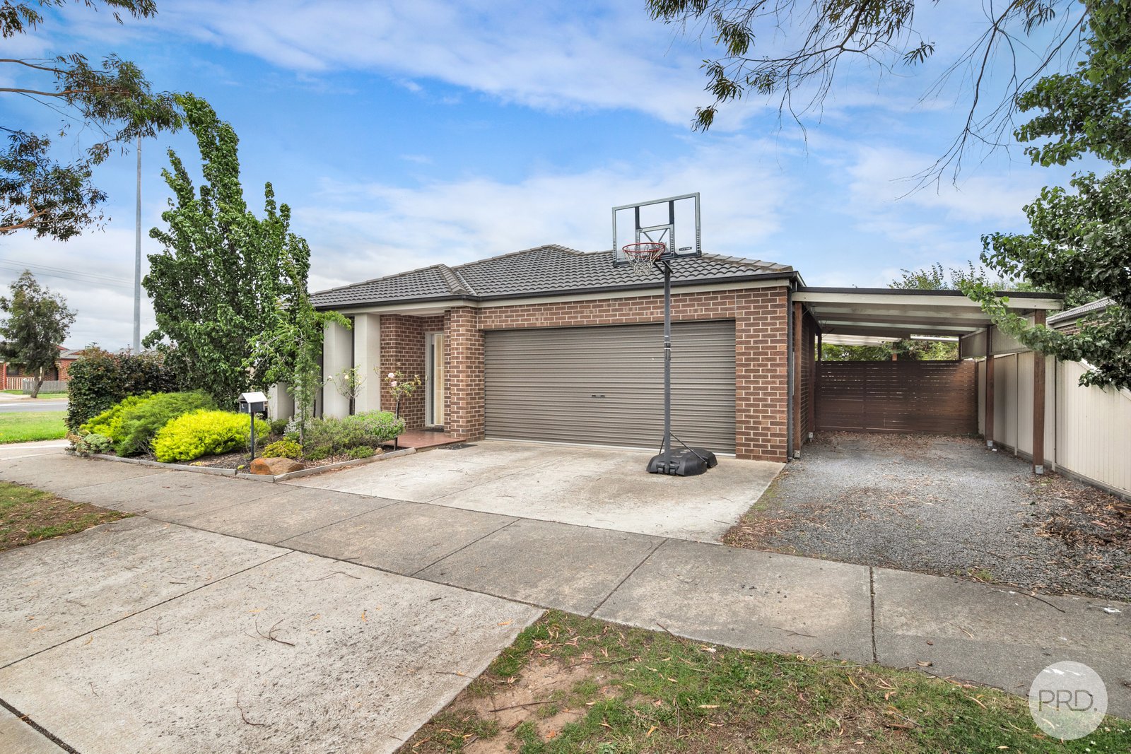 1A Ascot Gardens Drive DELACOMBE 2