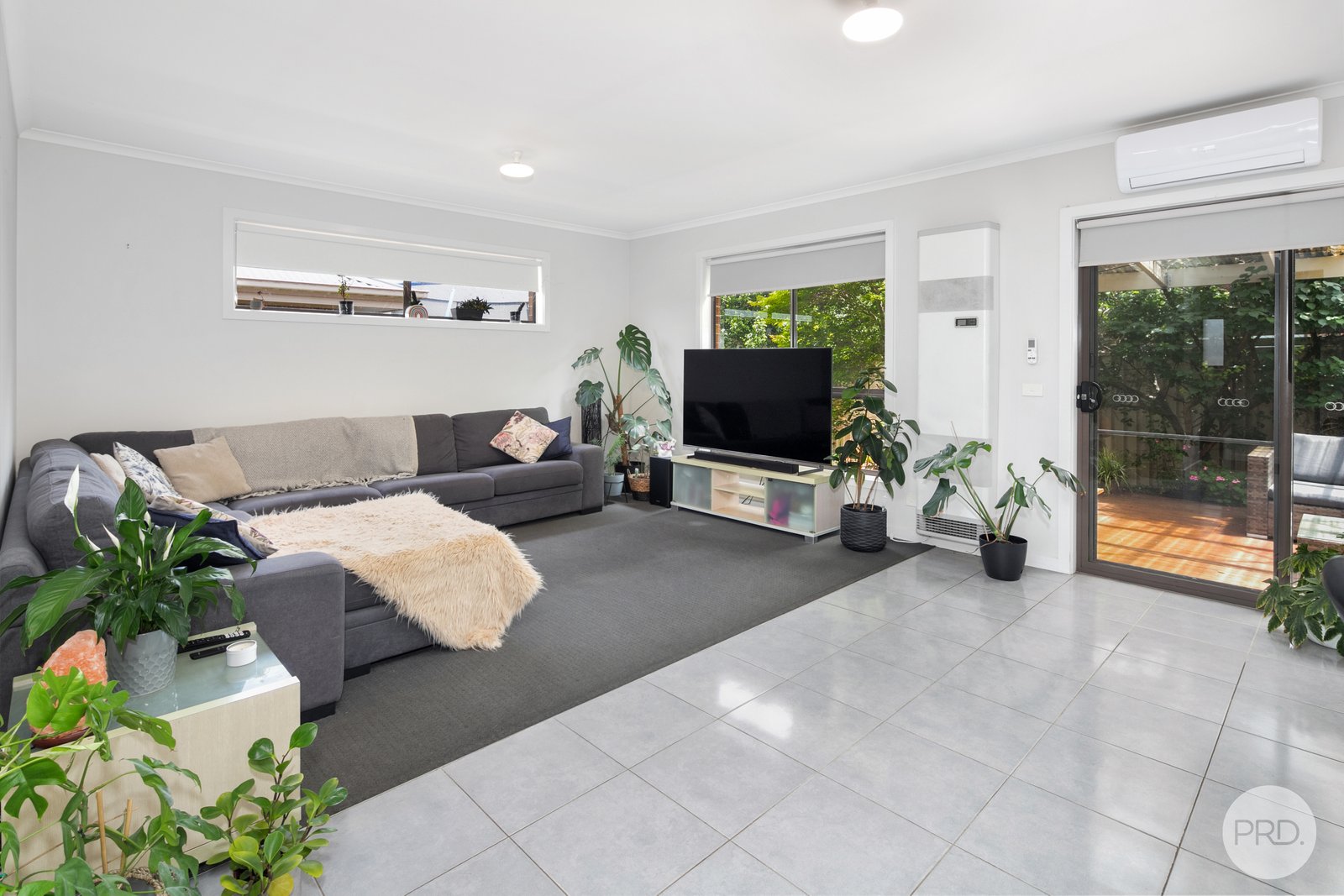 1A Ascot Gardens Drive DELACOMBE 5