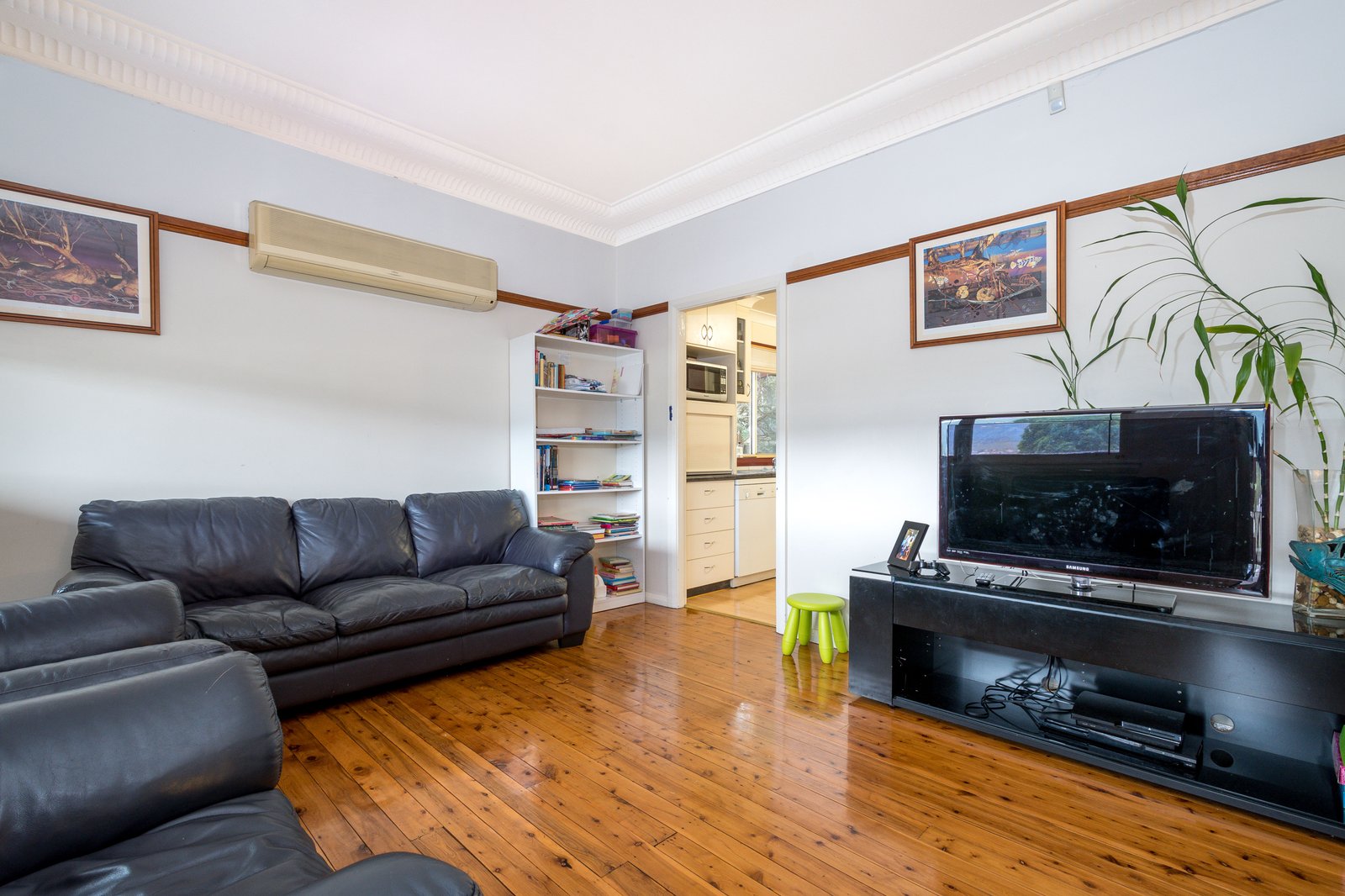 1A Avondale Road DAPTO 9