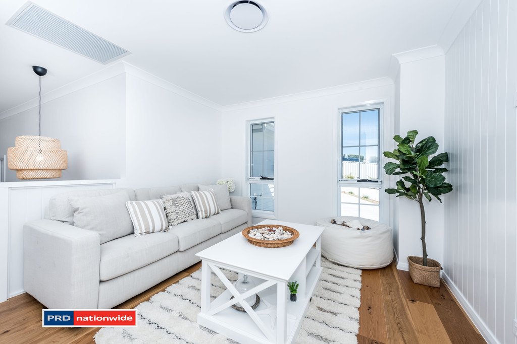 1a Bellmount Close ANNA BAY 14