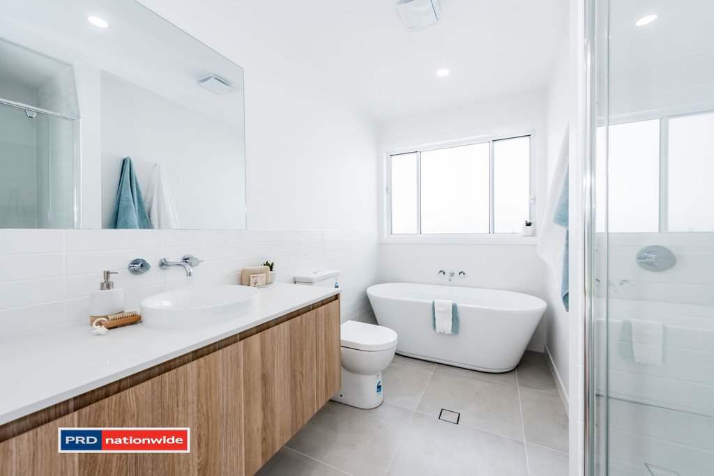 1a Bellmount Close ANNA BAY 23