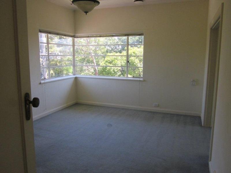 Gallery: 1A Burnie Street