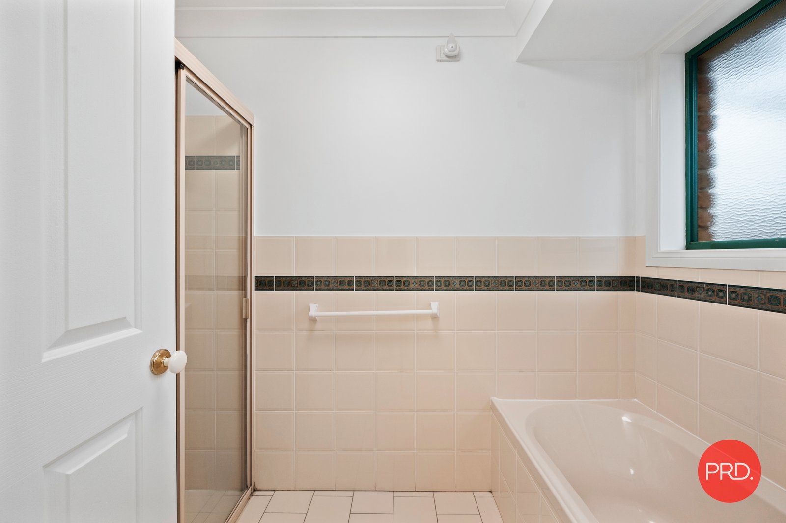 1A Coral Avenue COFFS HARBOUR 8