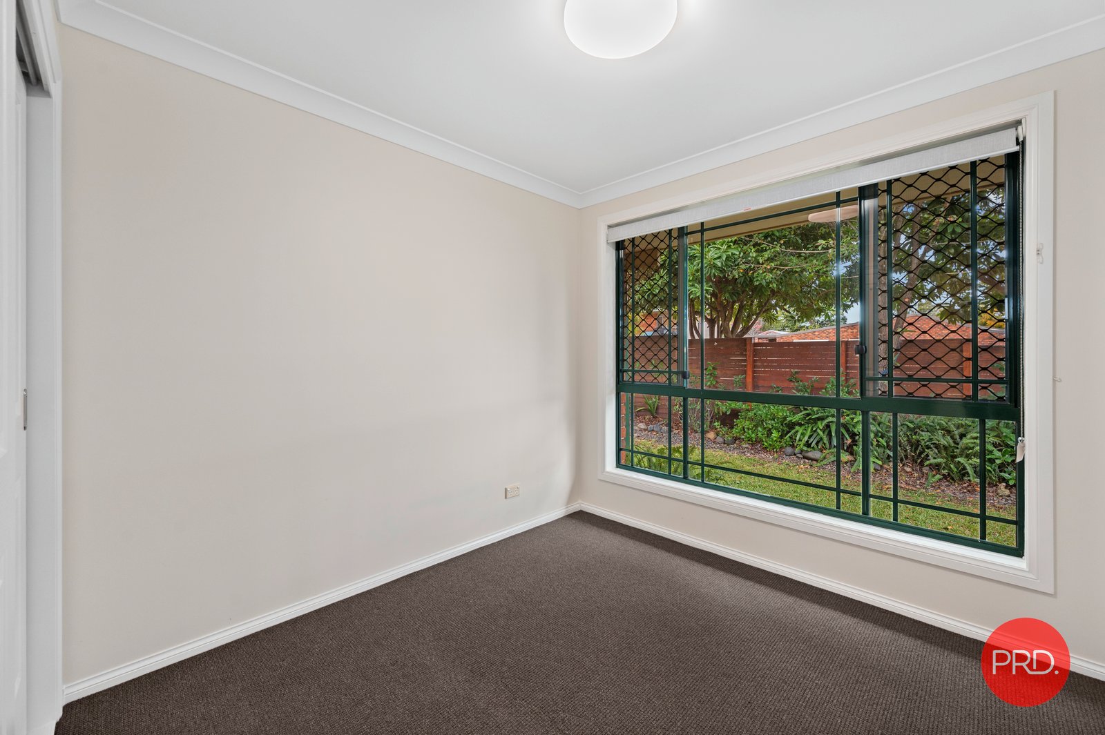 1A Coral Avenue COFFS HARBOUR 9