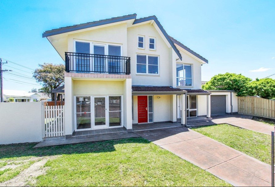 Gallery: 1a Dalmor Street