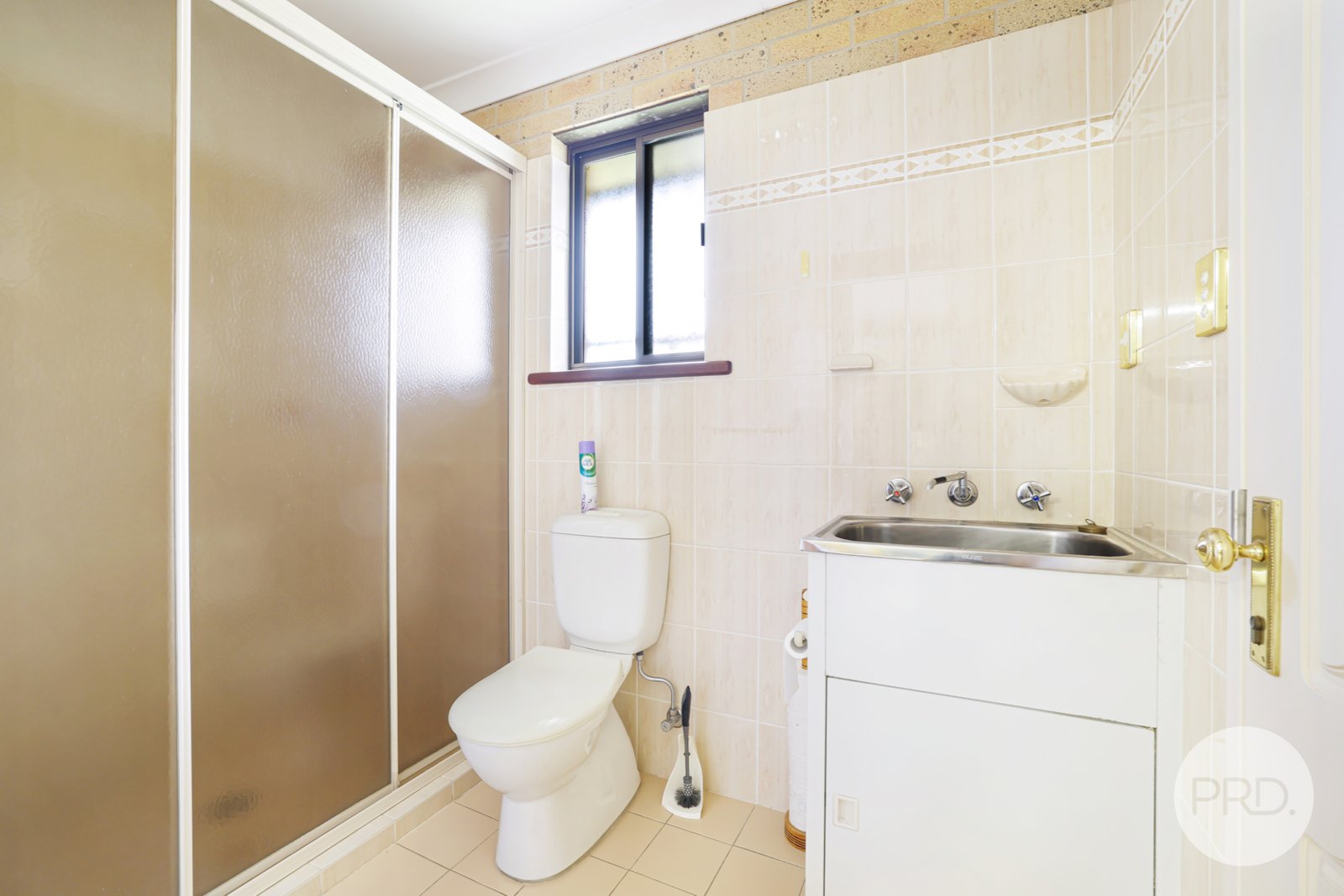 1a Darrell Road TAMWORTH 16