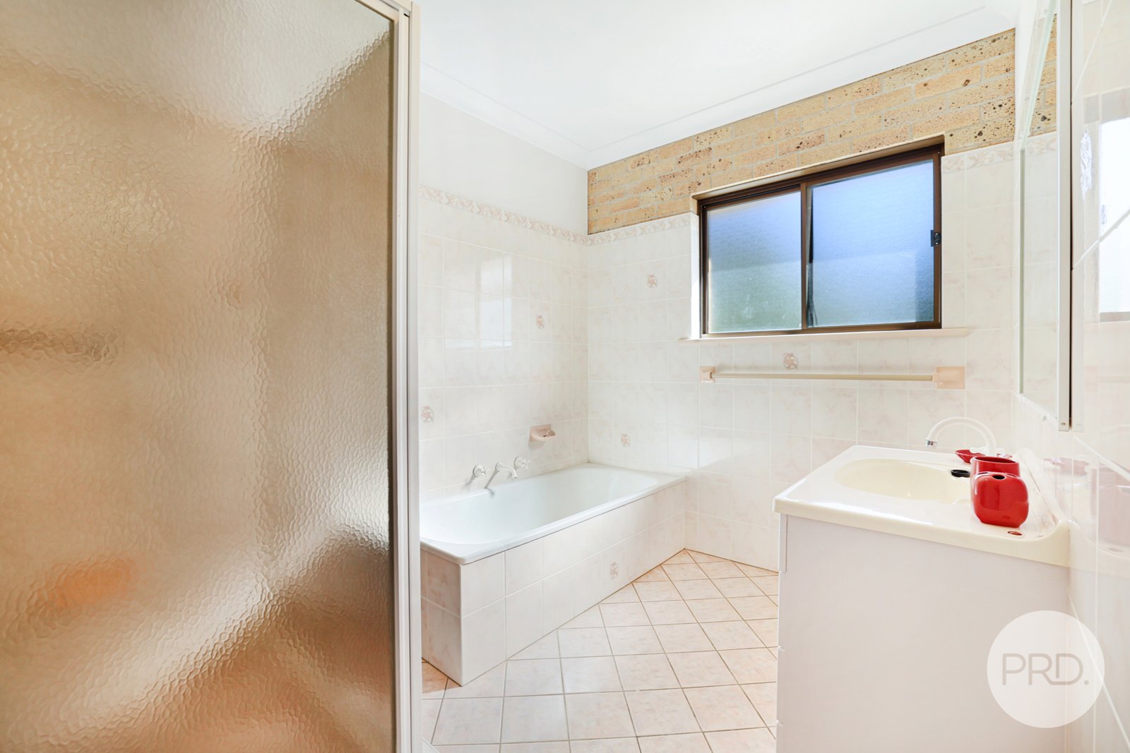 1a Darrell Road TAMWORTH 27