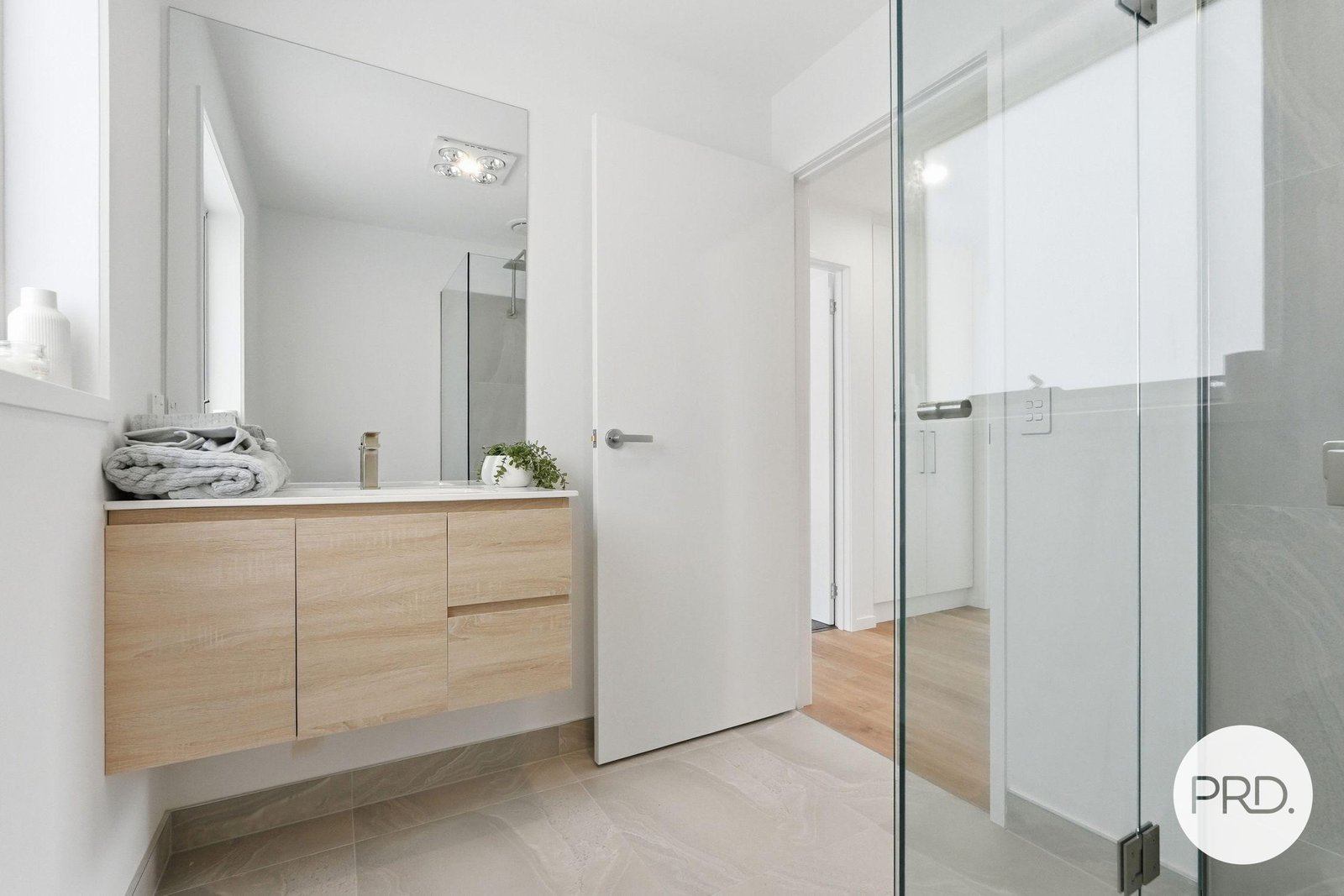 1A Dawson Court MORNINGTON 16