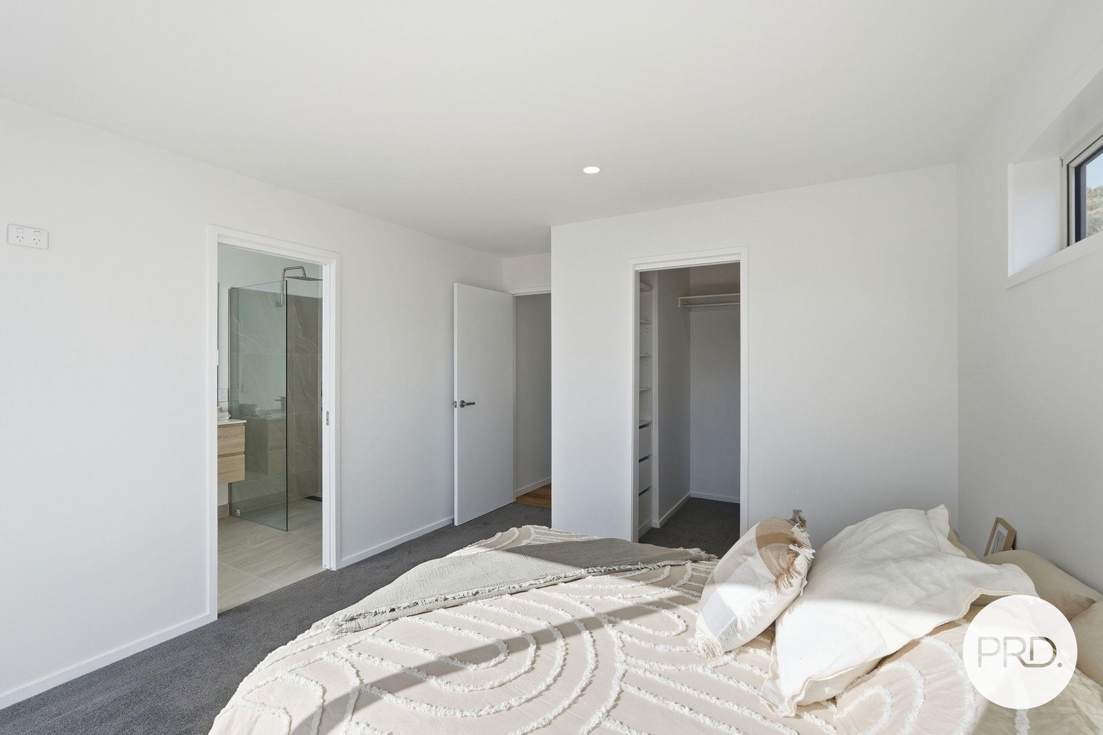 1A Dawson Court MORNINGTON 20