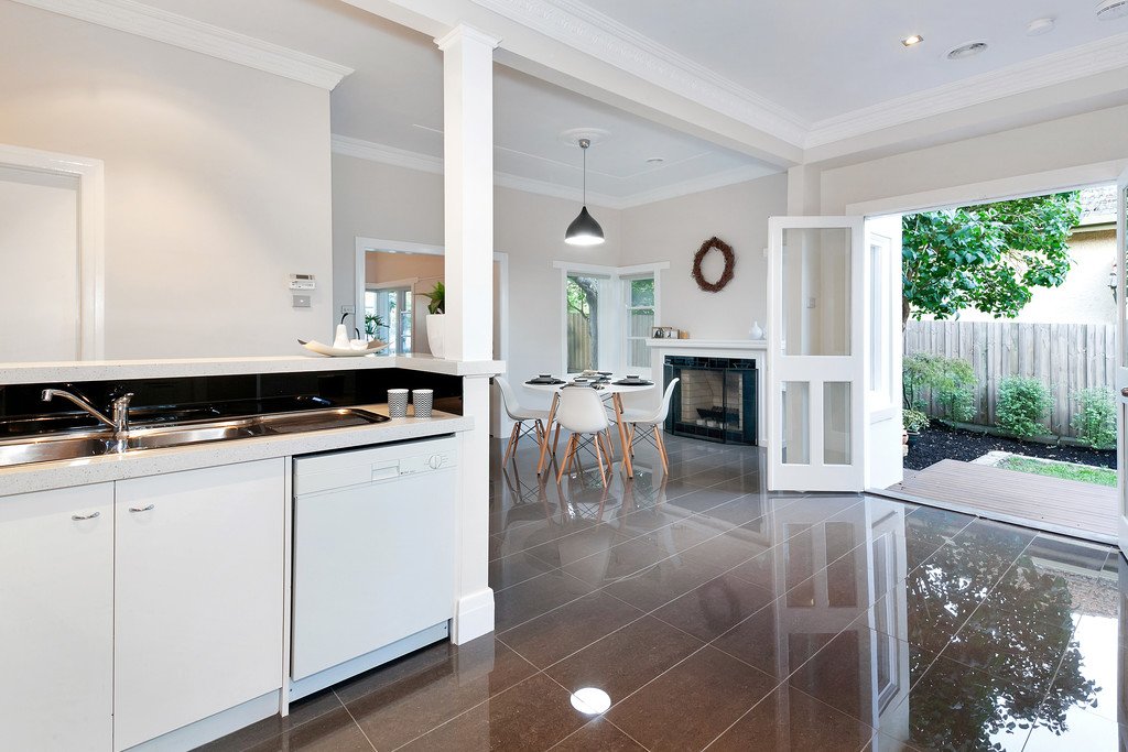 1A Devon Street LAKE WENDOUREE 2