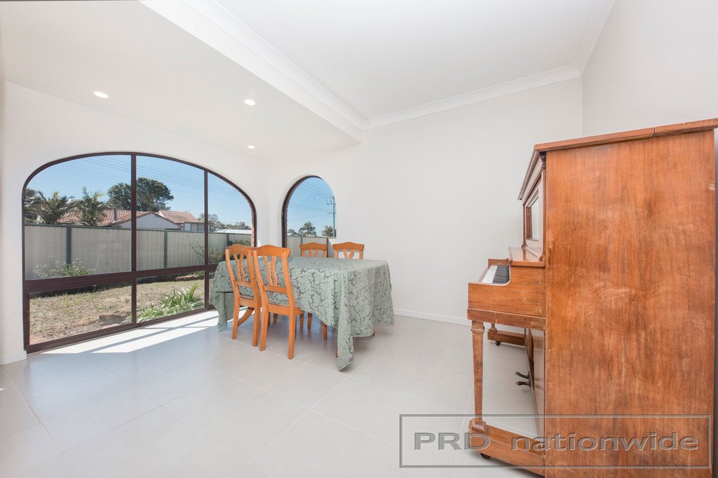 1a Eurimbla Street THORNTON 7