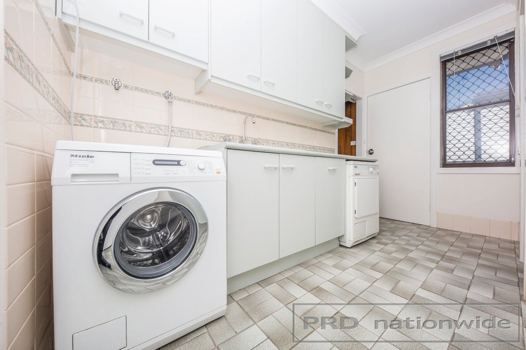 1a Eurimbla Street THORNTON 11