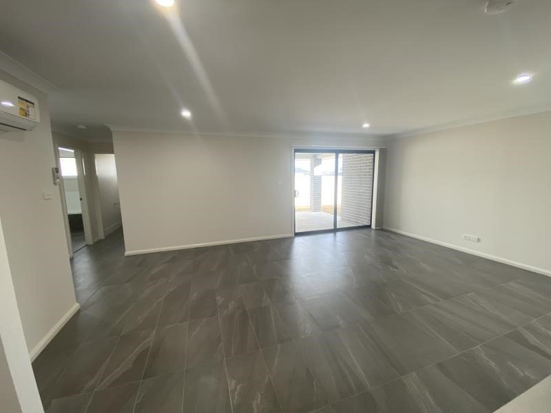 1A Explorers Way TAMWORTH 4