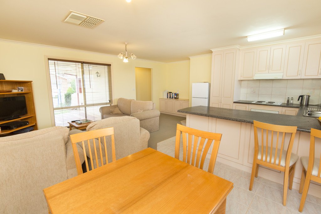 1A Fawkner Court MILDURA 5