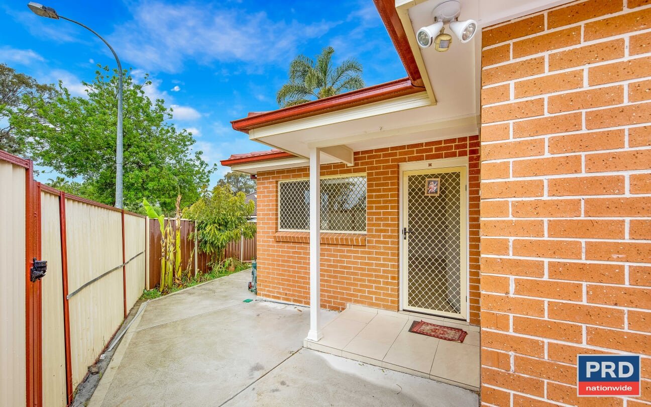 1A LINUM  MACQUARIE FIELDS 2