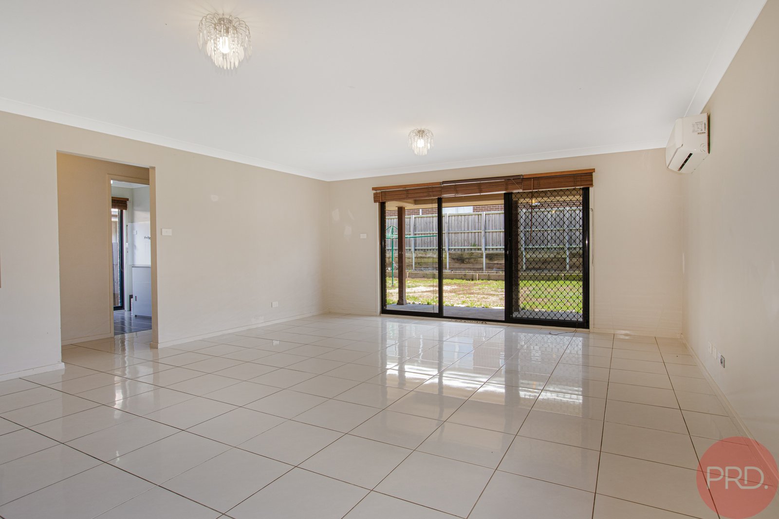 1A Mckeachie Drive ABERGLASSLYN 3