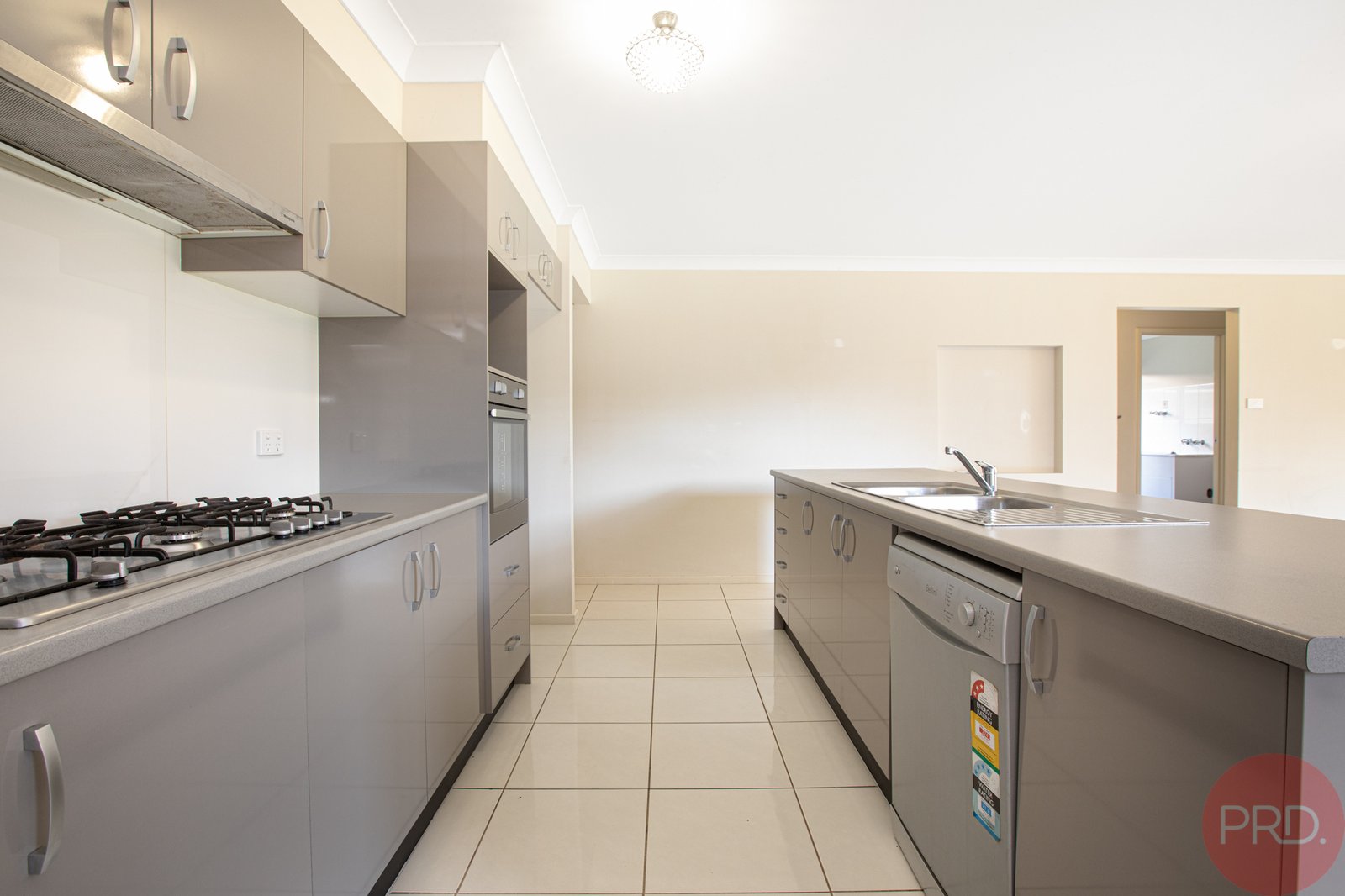 1A Mckeachie Drive ABERGLASSLYN 7