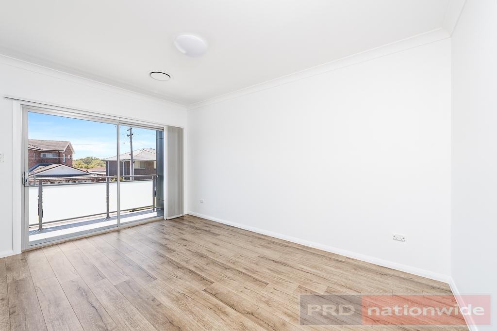 1a Messines Avenue MILPERRA 7