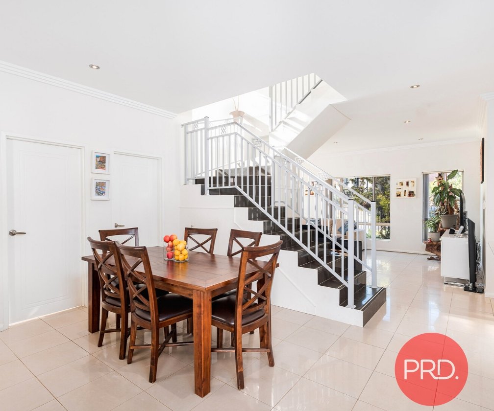 1a Ogilvie Street EAST HILLS 4