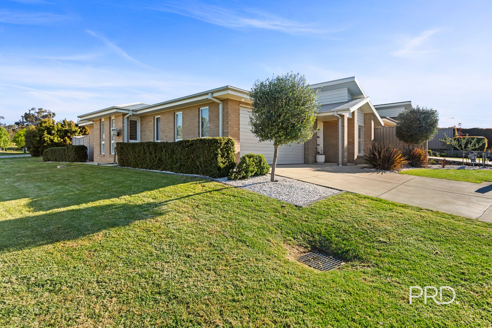 1A Pooginook Place BOURKELANDS 14