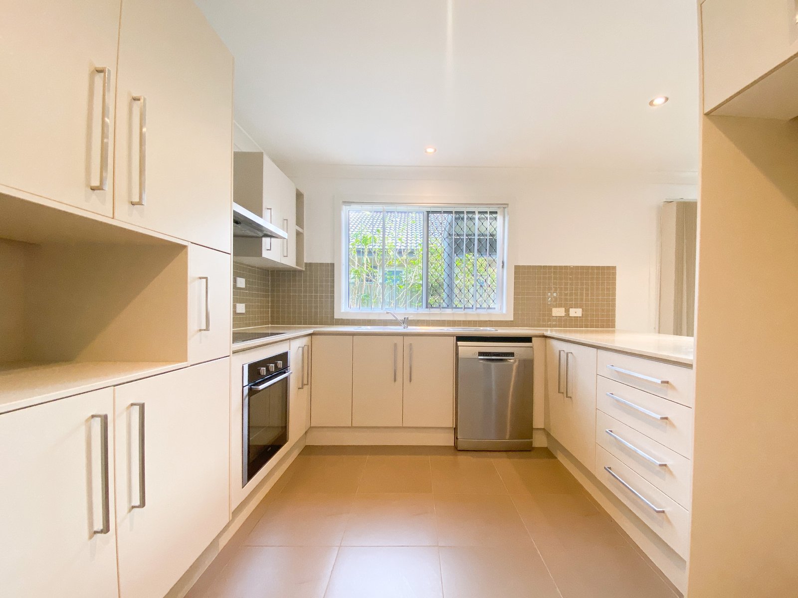 1a Primary Crescent NELSON BAY 6