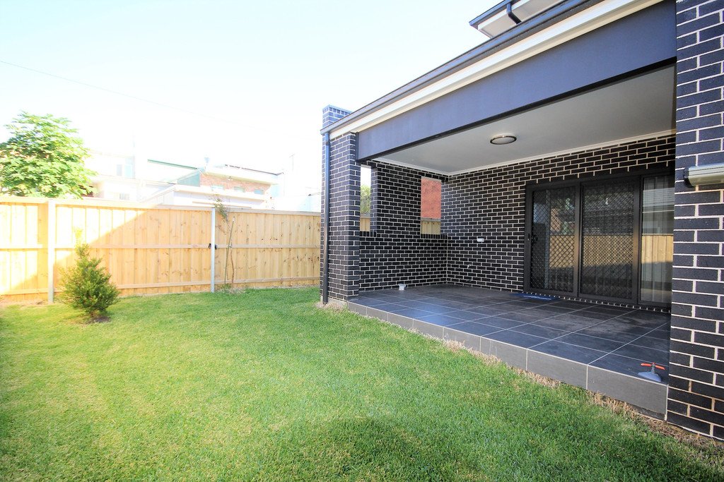 1A Robert Street SANS SOUCI 14