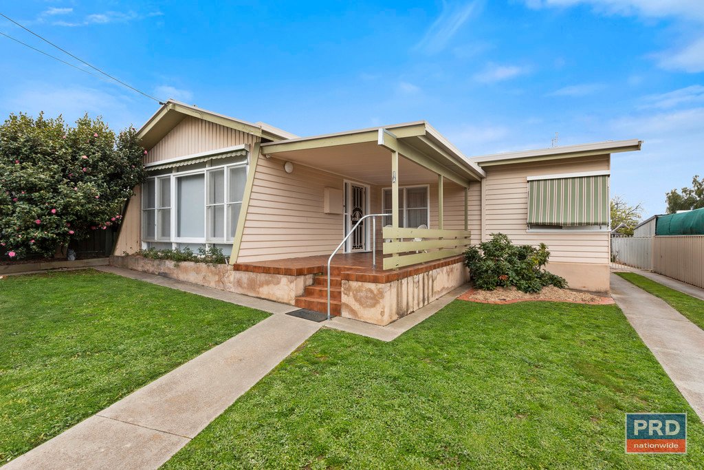 1a Rose Street CALIFORNIA GULLY 2
