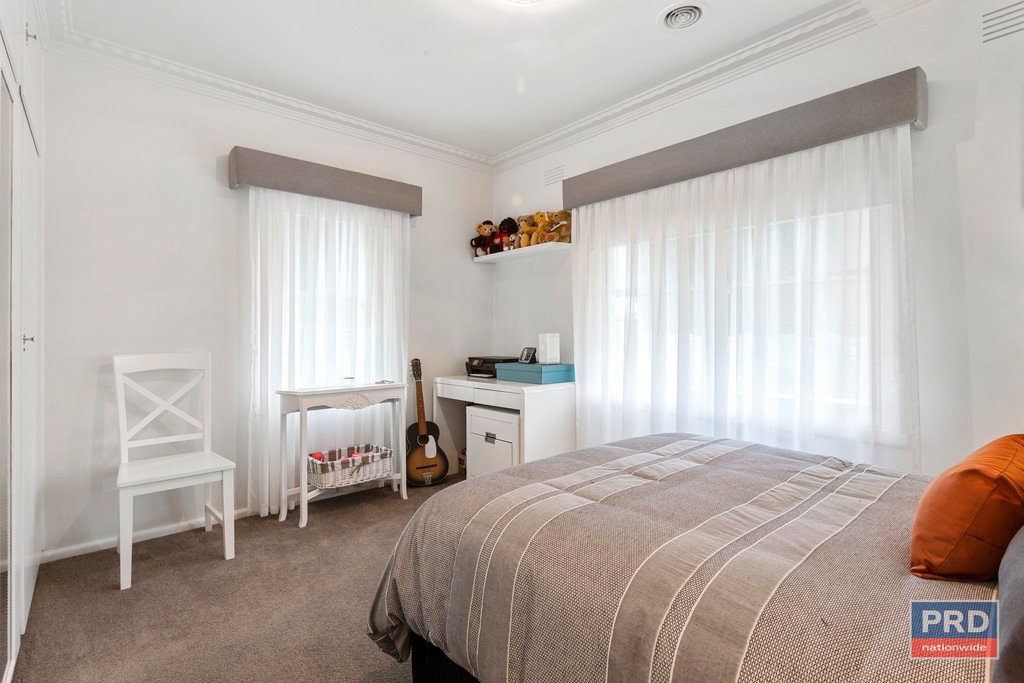 1a Rose Street CALIFORNIA GULLY 9