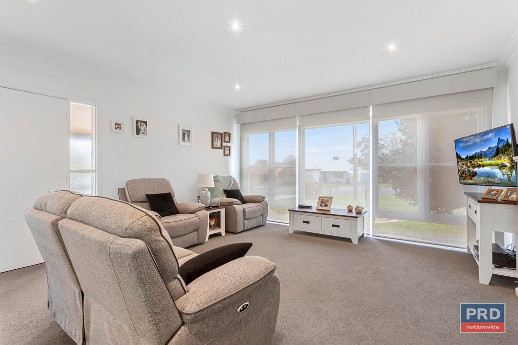 1a Rose Street CALIFORNIA GULLY 10