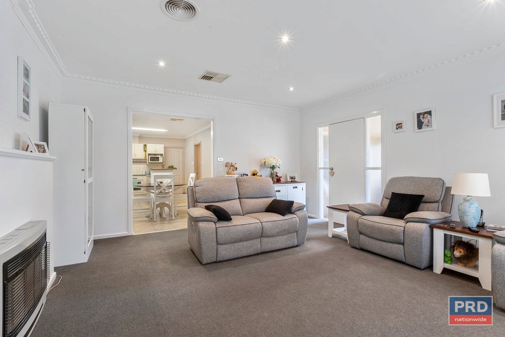 1a Rose Street CALIFORNIA GULLY 12