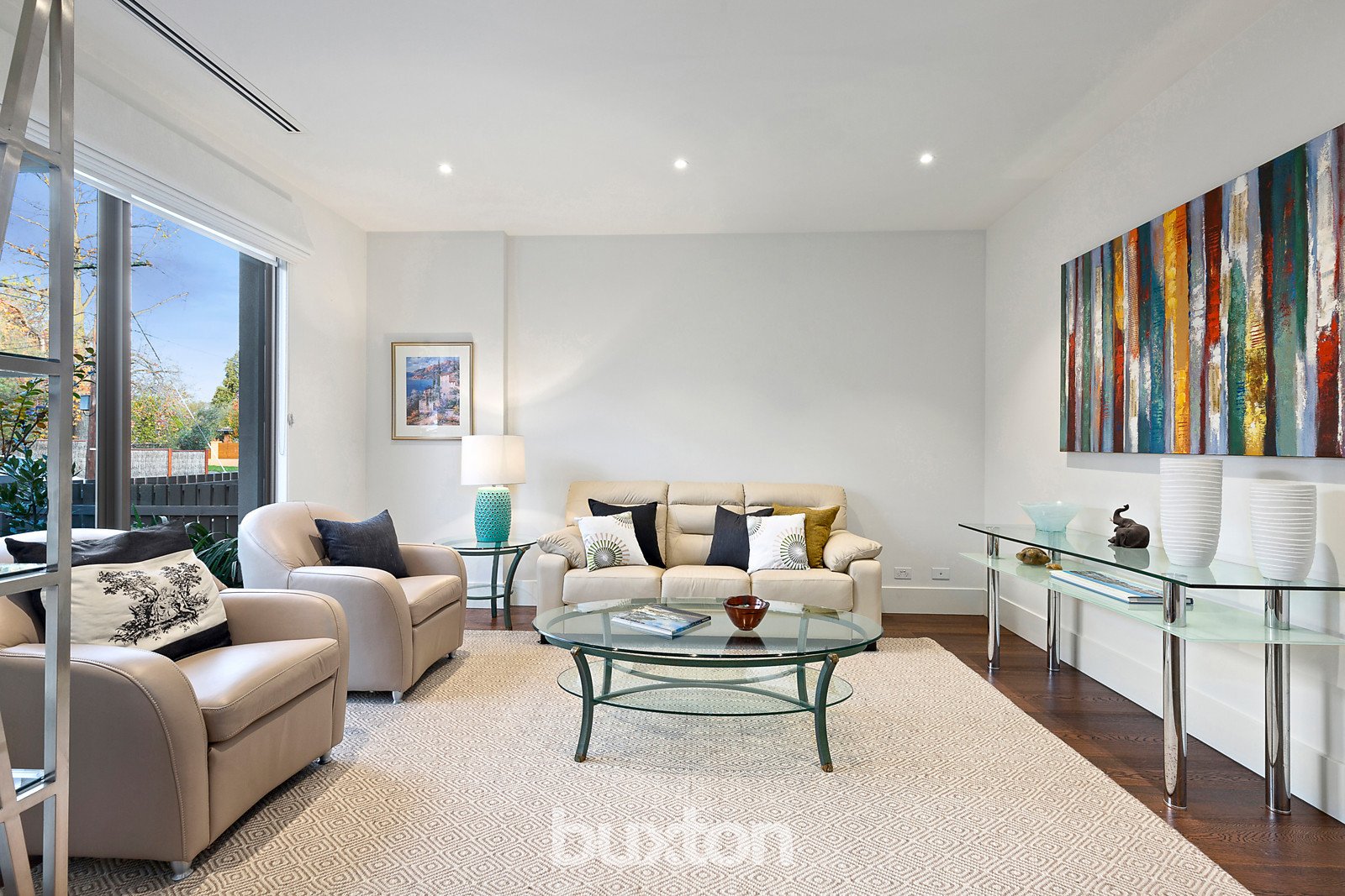 Gallery: 1A Tuxen Court