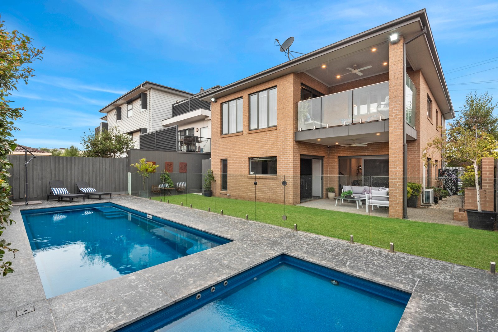 Gallery: 1A Victoria Street