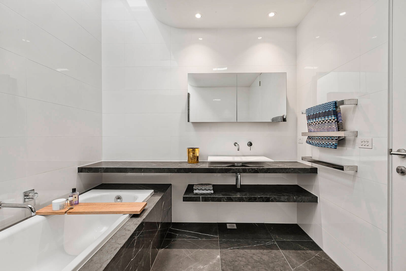 Real Estate and Property in 1A Waltham Place, Richmond, VIC