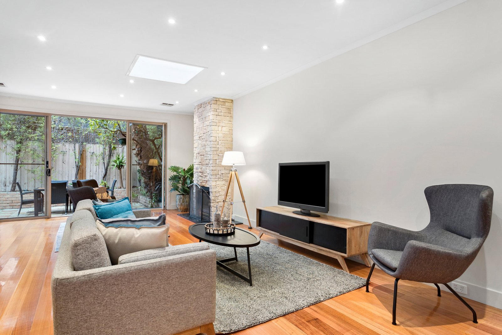 Real Estate and Property in 1A Webb Street, Caulfield, VIC