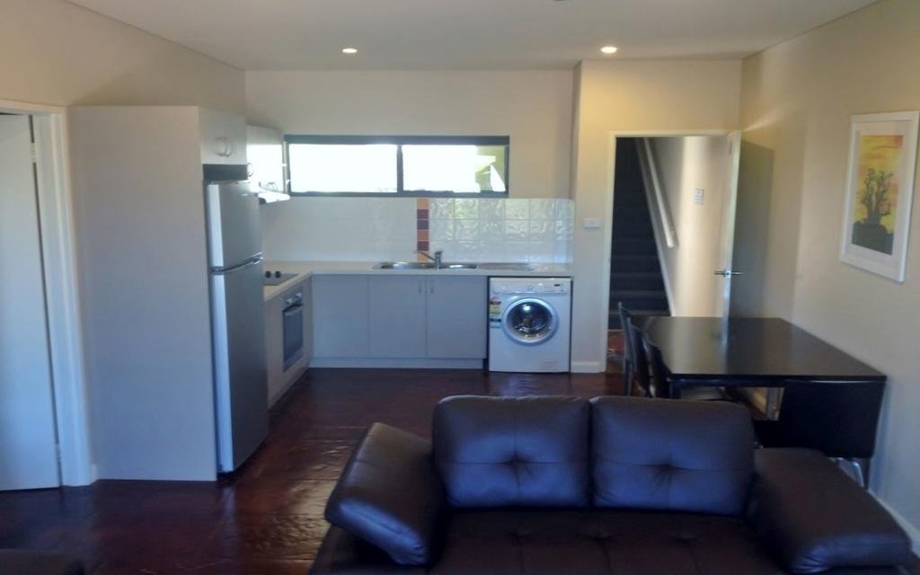 1A/14 Bin Salik Ave  CABLE BEACH 8