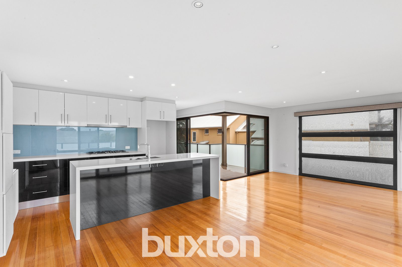 Gallery: 1A/680 Nepean Highway