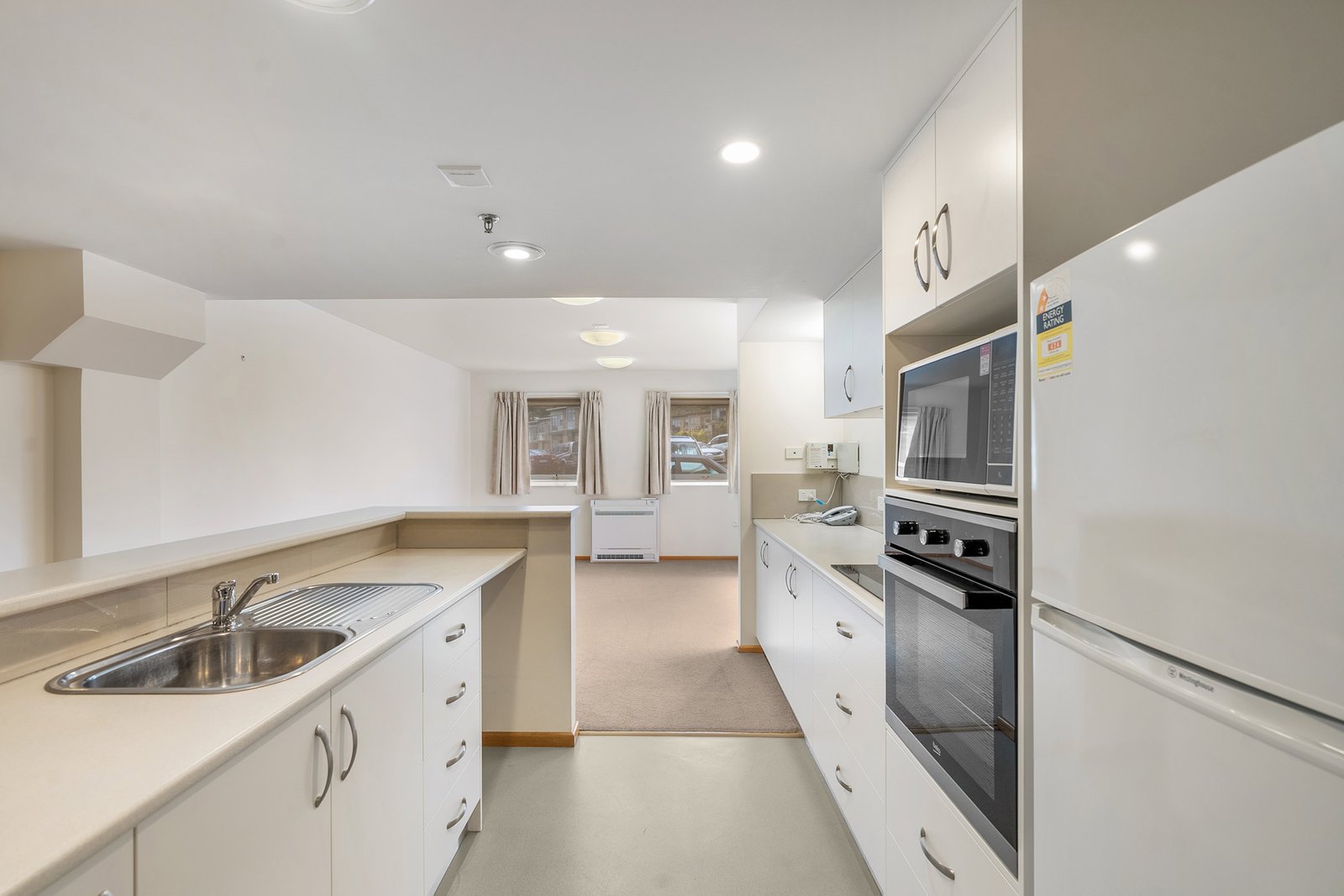 1a/7 Ballawinnie Road LINDISFARNE 6