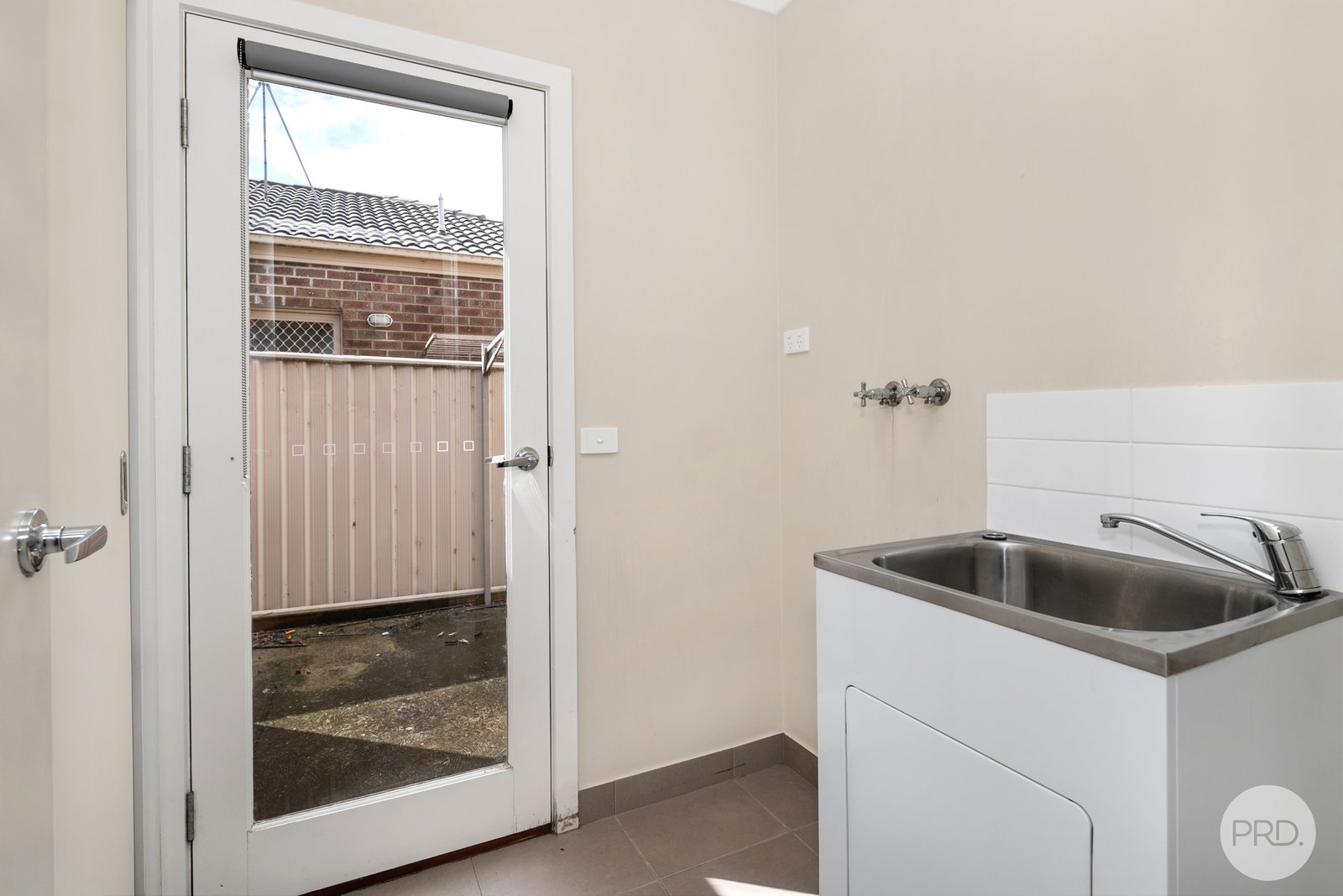 1B Alfred Street SEBASTOPOL 9