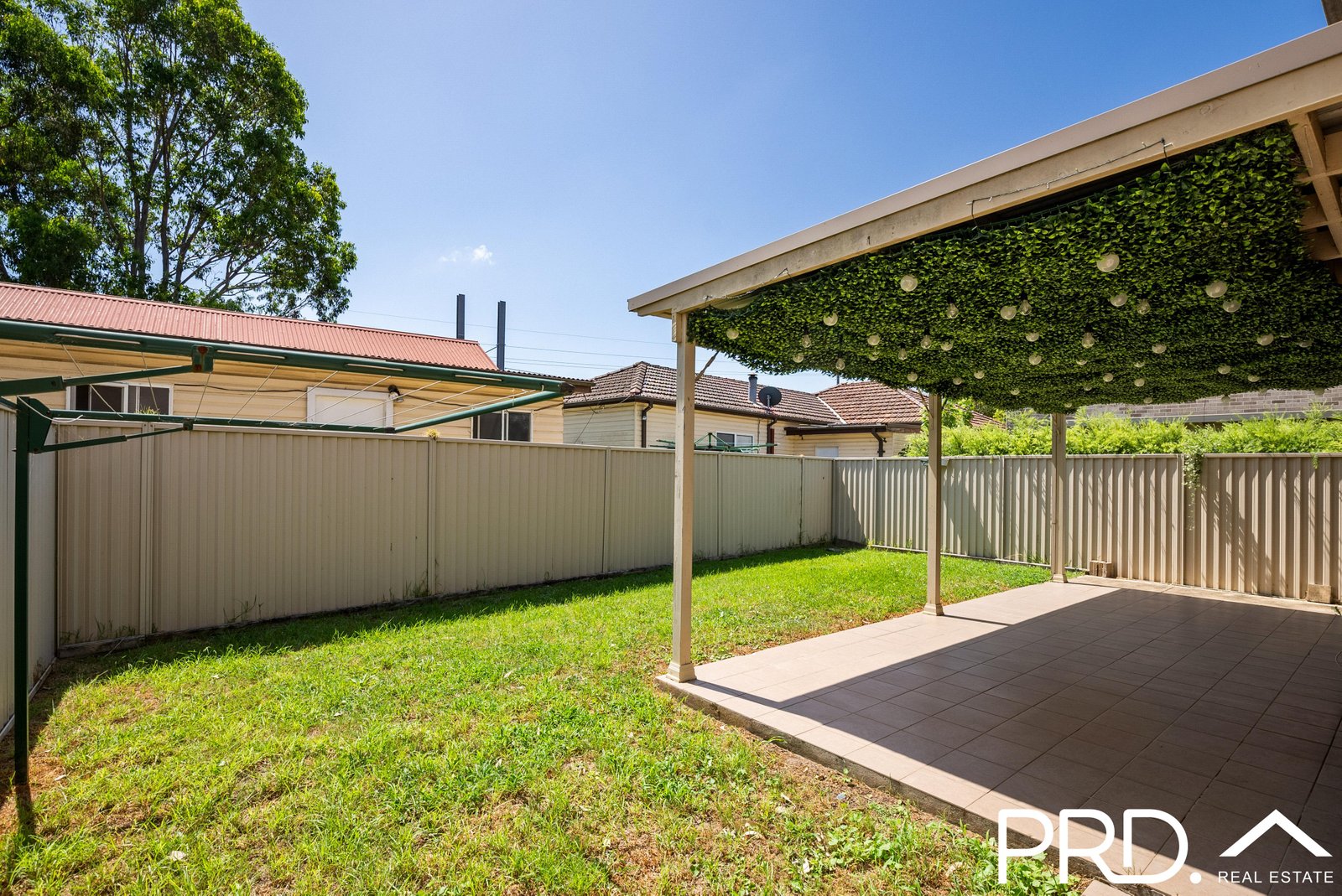 1b Broe Avenue EAST HILLS 5
