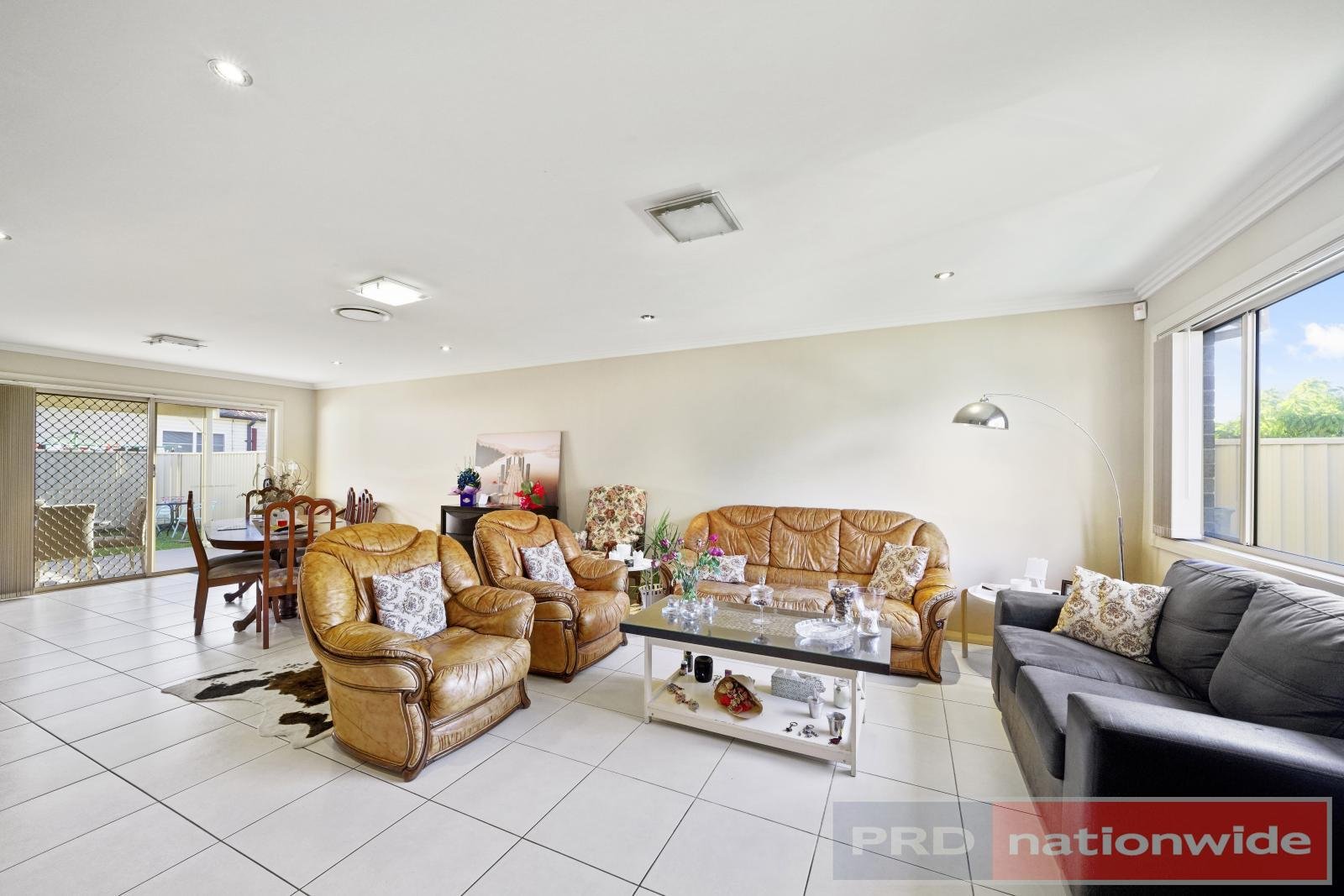 1b Broe Avenue EAST HILLS 3
