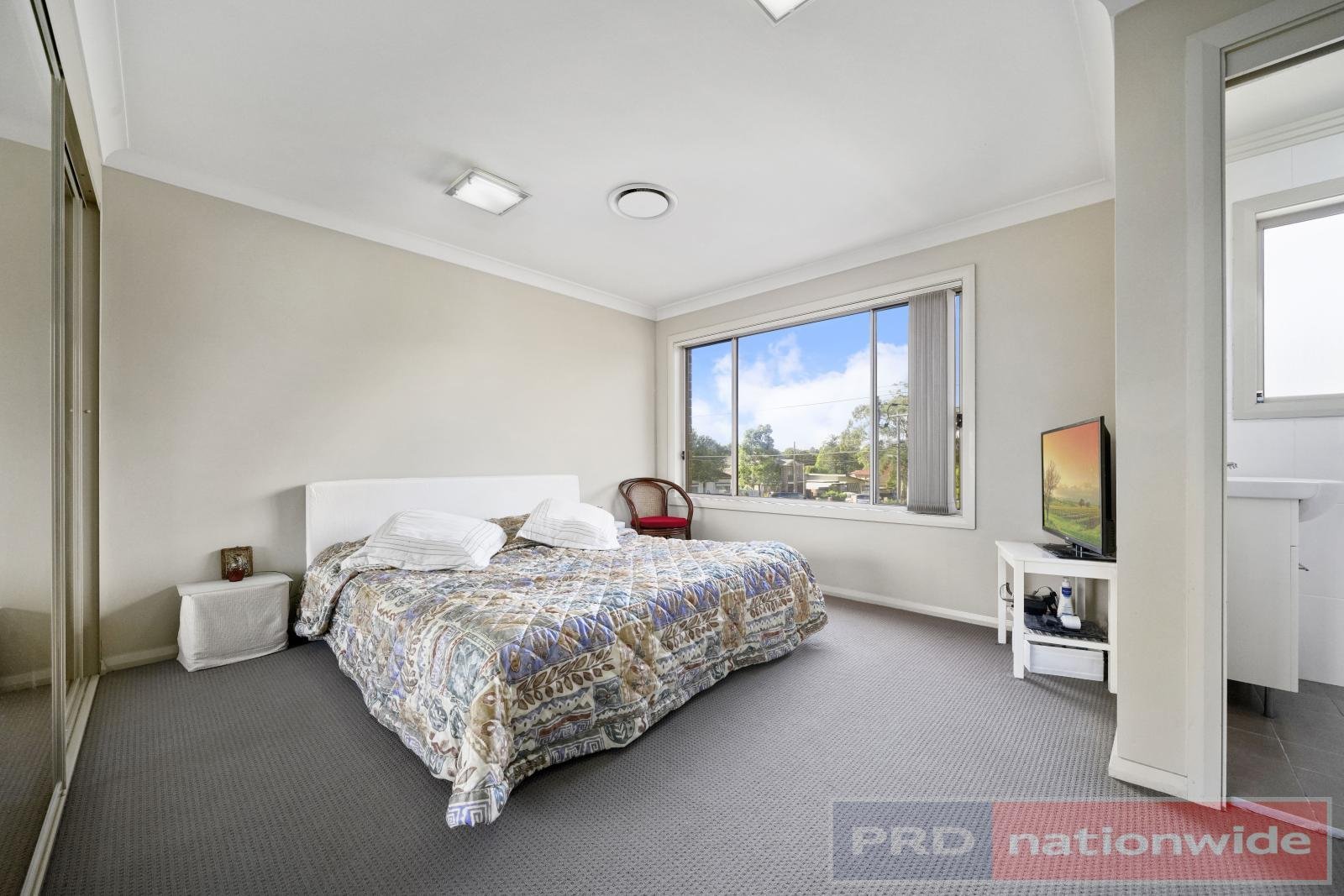 1b Broe Avenue EAST HILLS 5