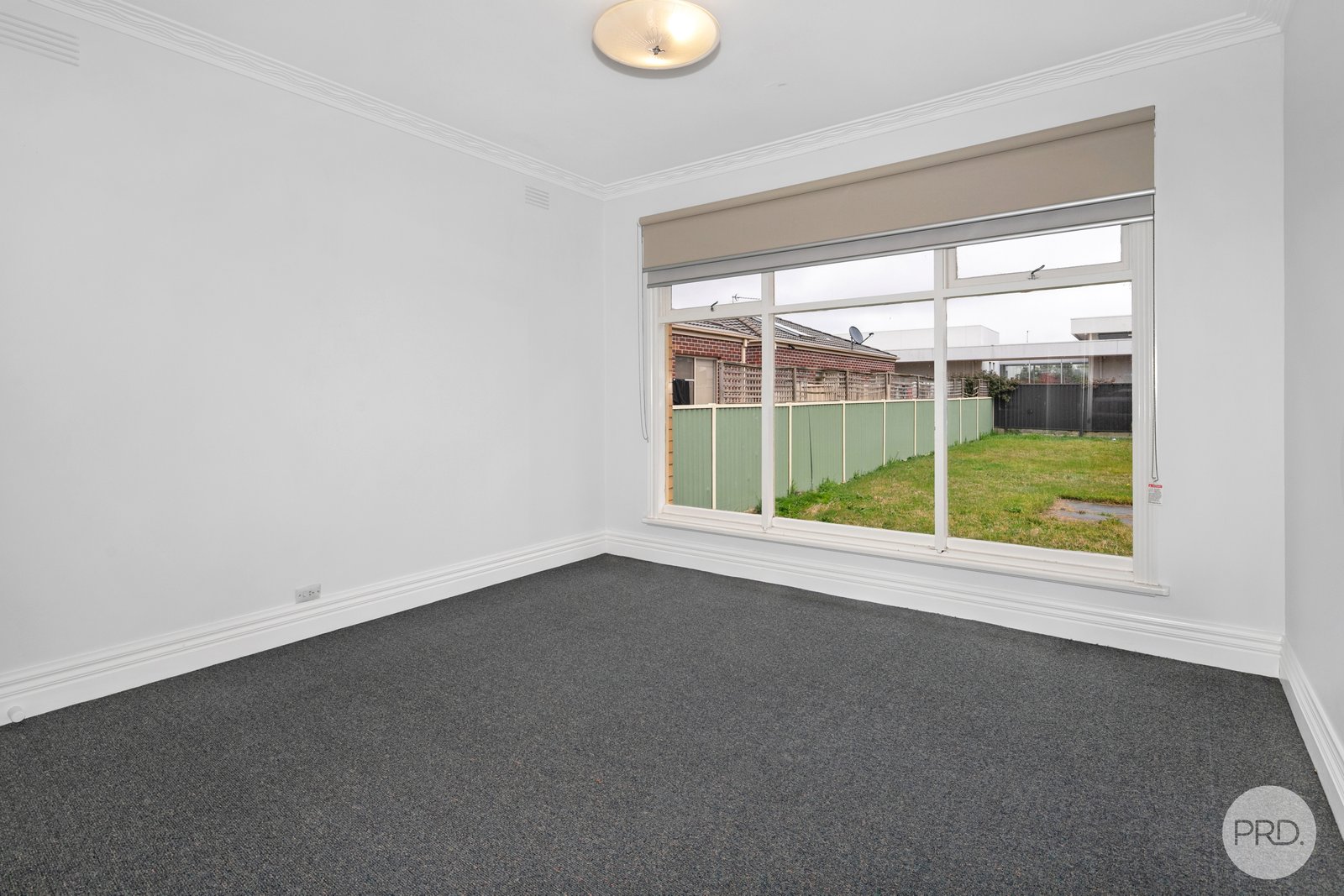 1B Browns Parade WENDOUREE 3