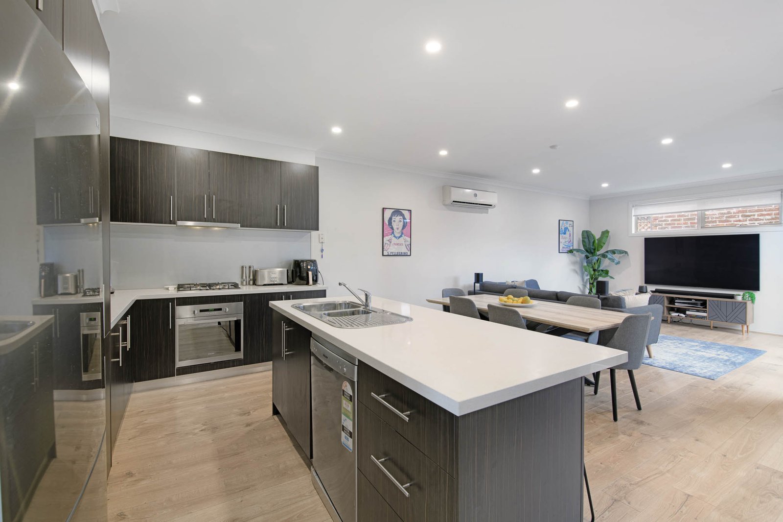 Gallery: 1B Coolac Street