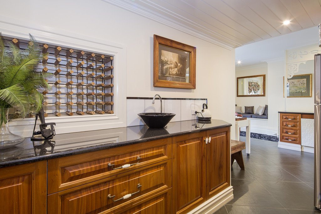 1B Devon Street LAKE WENDOUREE 8