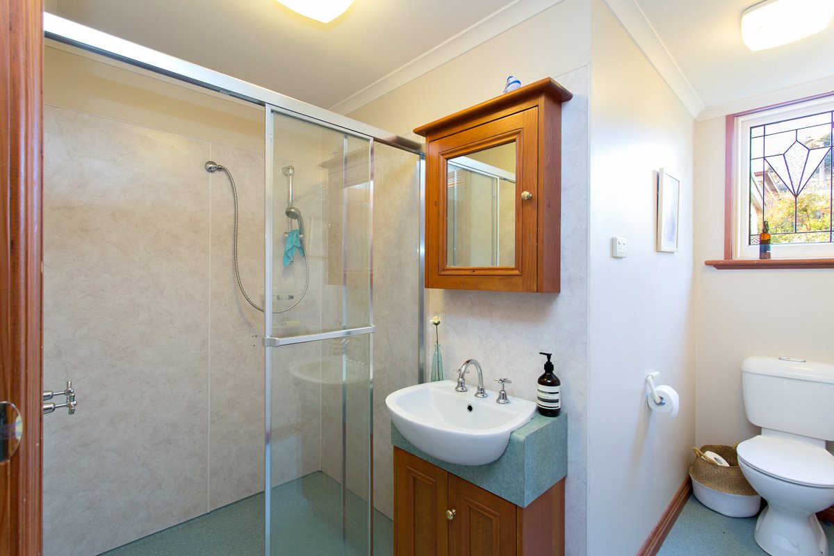 Gallery: 1b Dunrobin Court