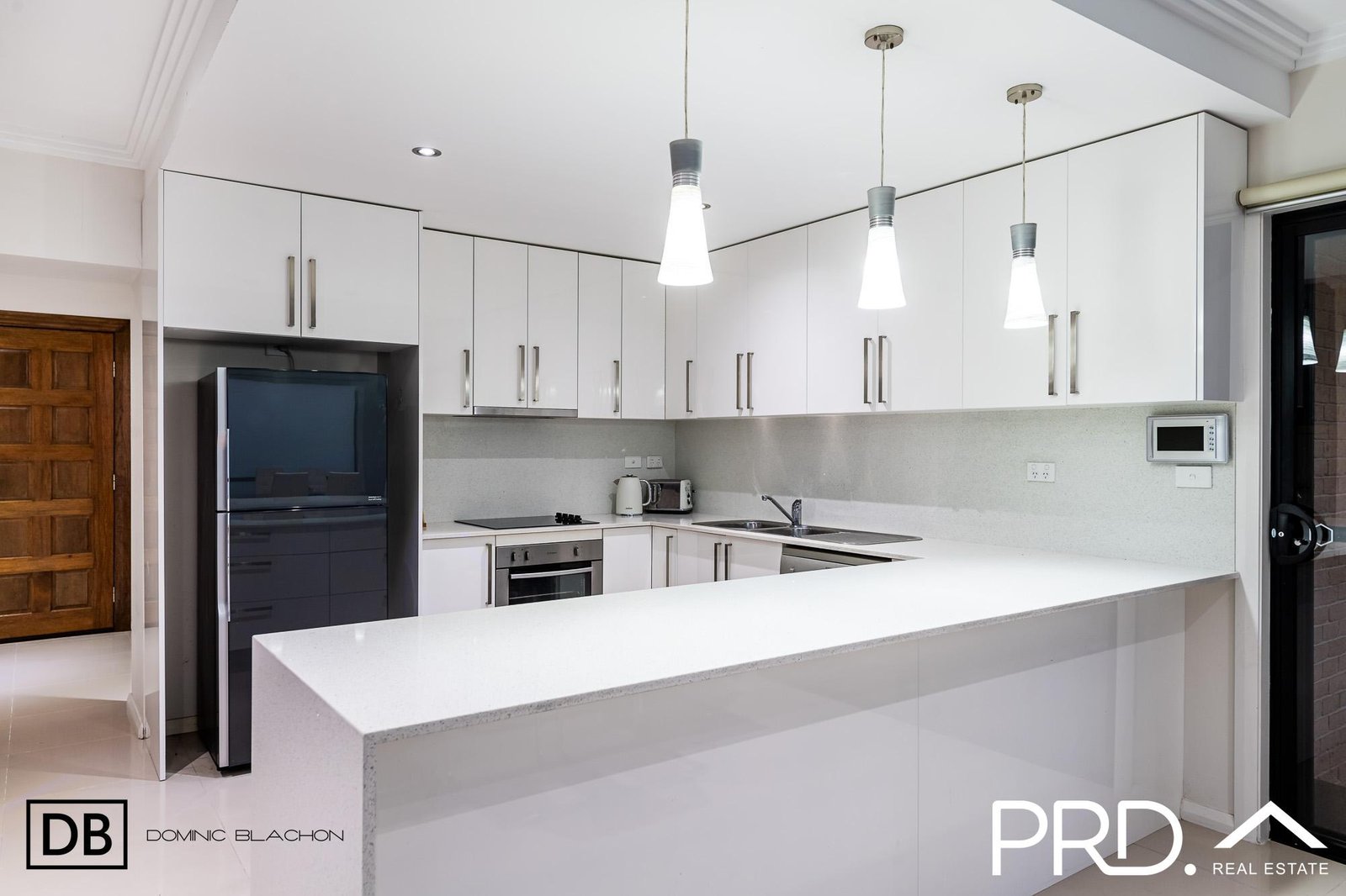 1b Eileen Street PICNIC POINT 3