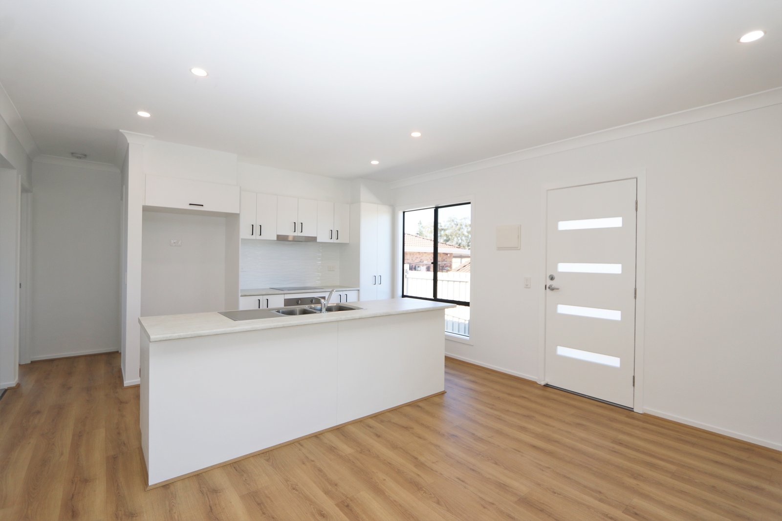 1b Forrest Avenue MOLENDINAR 6