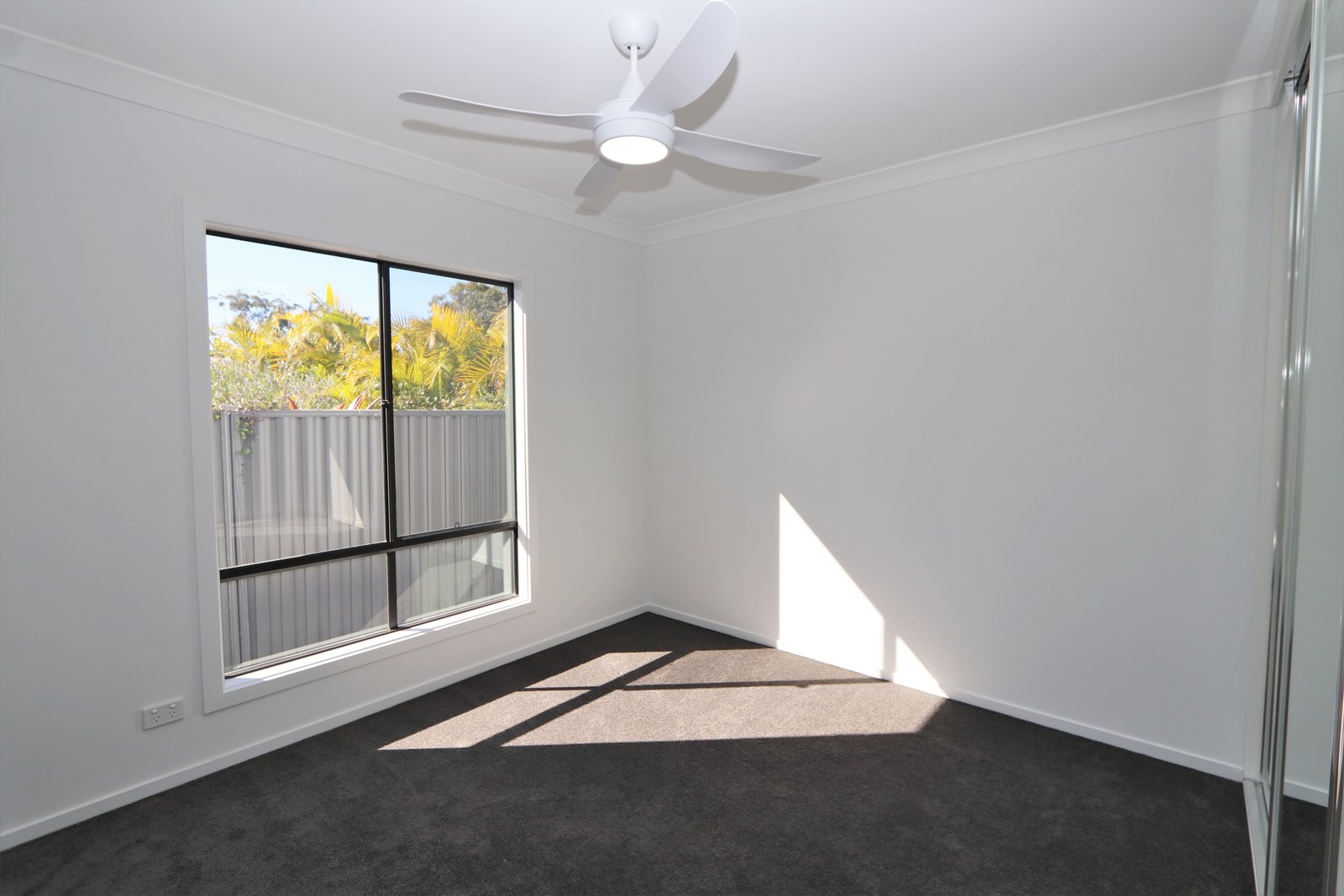 1b Forrest Avenue MOLENDINAR 9