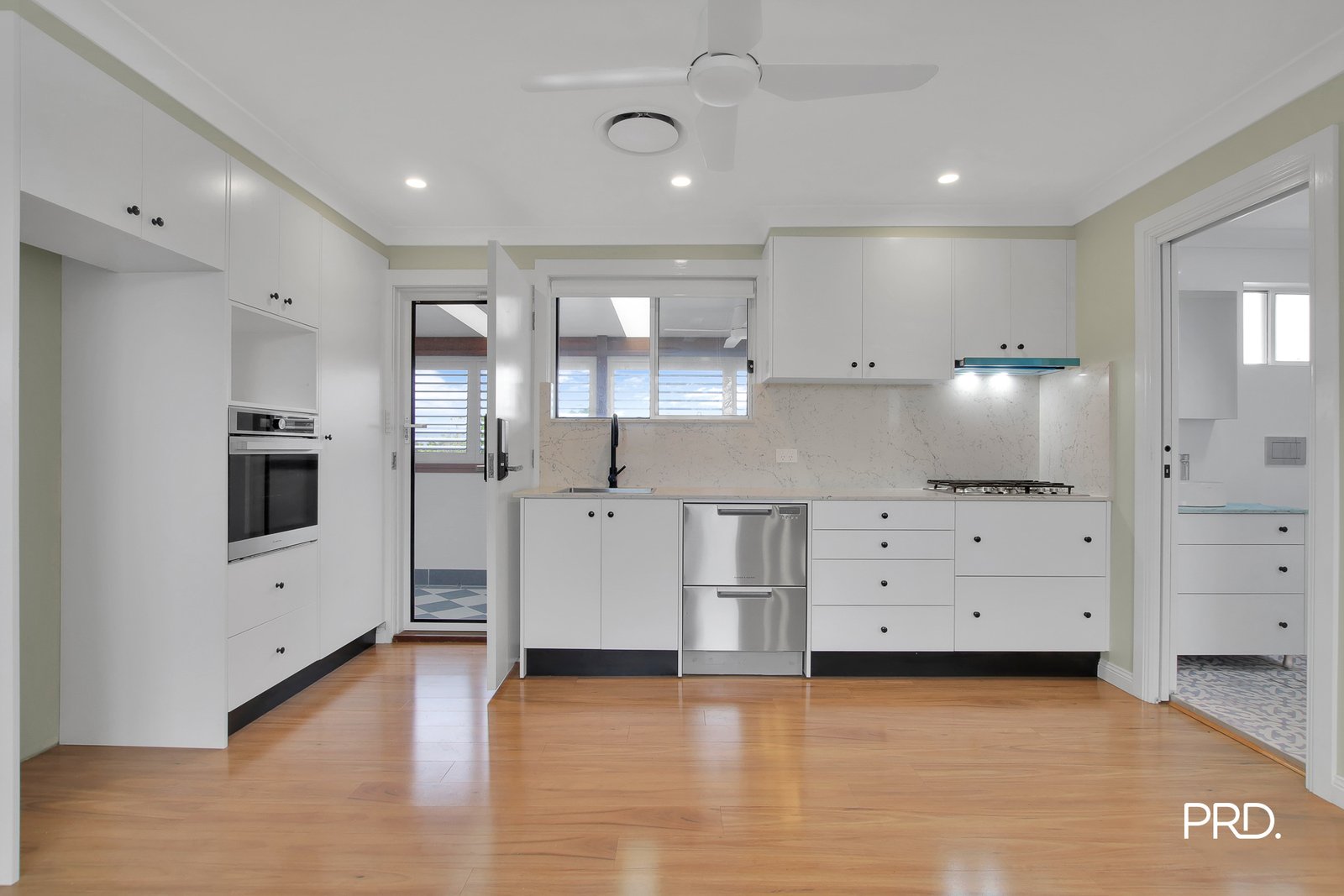 1B Hazel Cl  Cranebrook 2