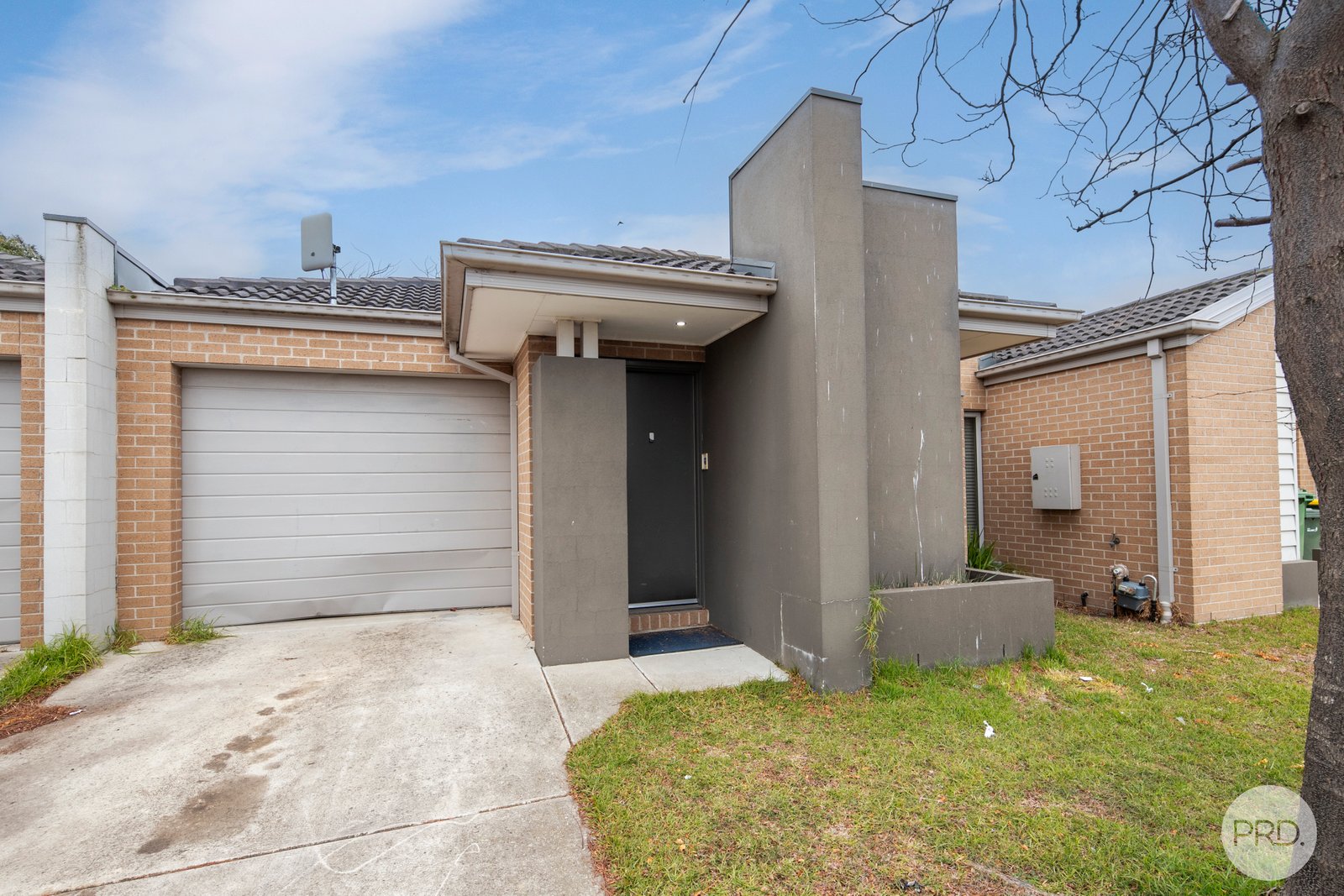 1B King George Way MITCHELL PARK 1